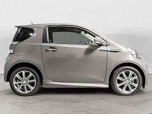 Aston Martin Cygnet High Line Grey Bull 