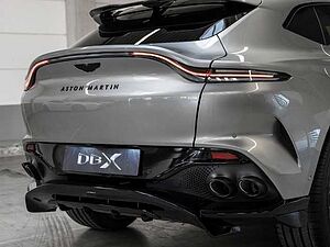 Aston Martin DBX 707 Aluminite Silver Onyx Black Sonderleasing 