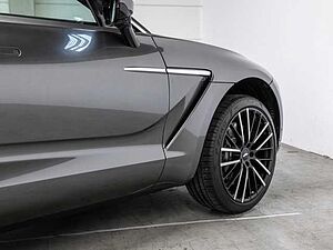 Aston Martin DBX Magnetic Silver Sonderleasing 