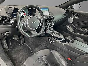 Aston Martin Vantage Magnetic Silver, Sportsitze, kein OPF, Sportauspuff 