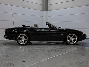 Jaguar XKR Cabrio 4.0 Supercharged 2.Hand 