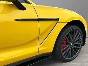 Aston Martin DBX 707 Ultra Yellow Carbon Paket Standheizung 