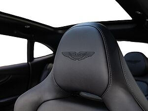 Aston Martin DBX 707 Apex Grey Onyx Black Sonderleasing 