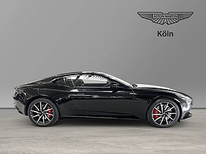 Aston Martin DB11 V8 Coupe Onyx Black Pure Black Carbon Twill 