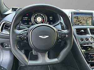 Aston Martin DB11 V8 Coupe Magnetic Silver Onyx Black Carbon Twill 