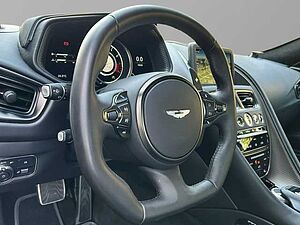 Aston Martin DB11 V8 Coupe Magnetic Silver Onyx Black Carbon Twill 