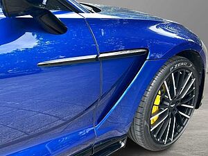 Aston Martin DBX 707 Ion Blue Onyx Black Carbon 