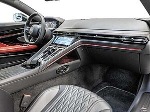 Aston Martin DB12 Oberon Black Carbonbremse Interieur Duotone 