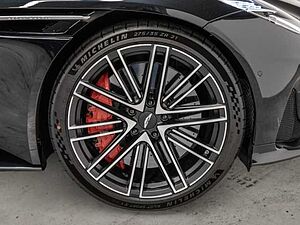 Aston Martin DB12 Oberon Black Carbonbremse Interieur Duotone 