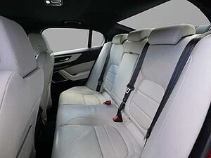 Jaguar XE R-Dynamic HSE D200 Mild-Hybrid EU6d 