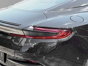 Aston Martin DB11 V12 Onyx Black 