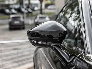 Aston Martin DBX Jet Black Onyx Black 