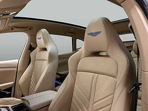 Aston Martin DBX 707 Elwood Blue Sandstorm