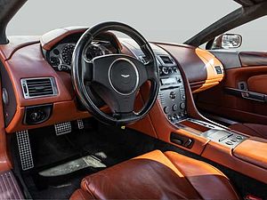 Aston Martin DB9 Coupe 