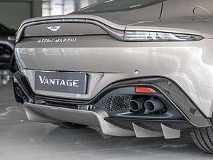 Aston Martin V8 Vantage Coupe New Vantage 