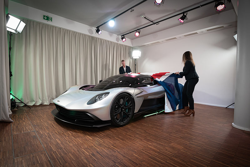 21.11.2022 - Premiere Aston Martin Valhalla im The View Cologne