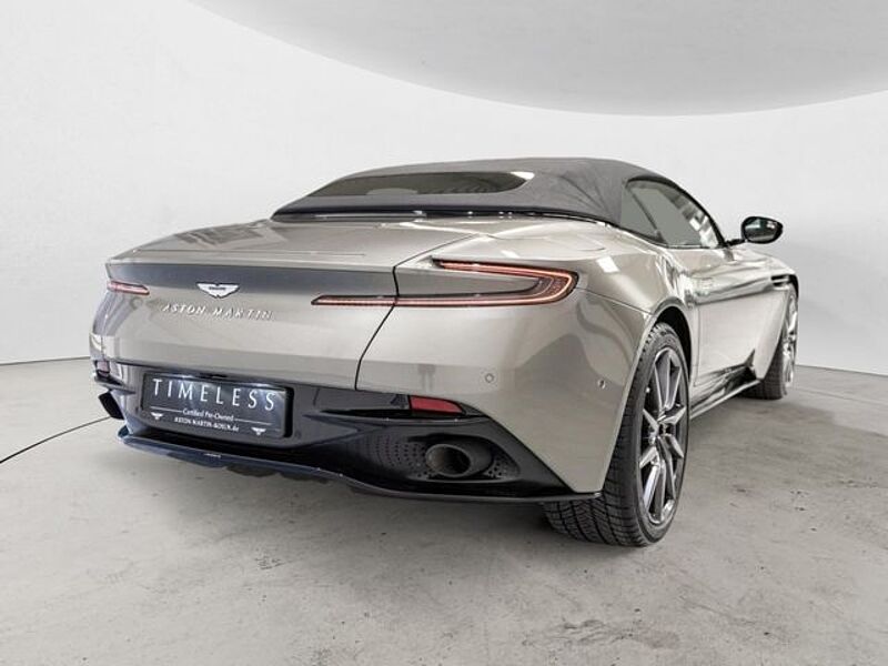 Aston Martin DB11 V8 Volante Titanium Grey