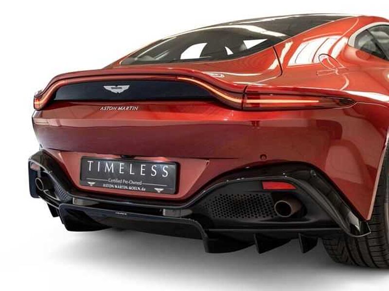 Aston Martin V8 Vantage Coupe Diavolo Red Obsidian Black