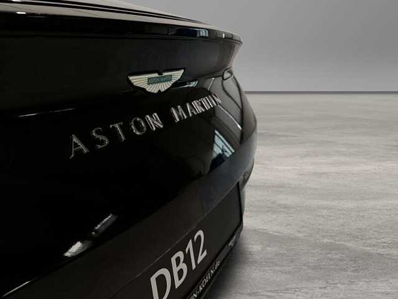 Aston Martin DB12 Onyx Black Carbonbremse Bowers & Wilkins