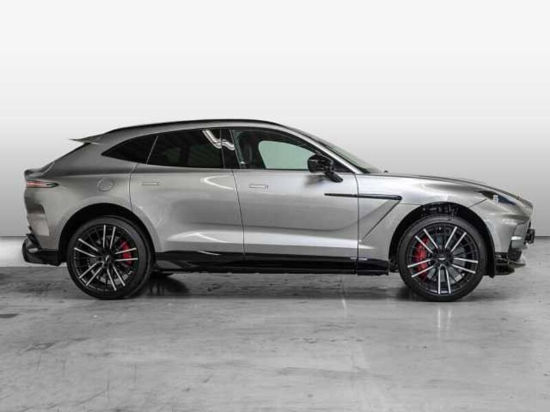 Aston Martin DBX 707 Aluminite Silver Onyx Black Sonderleasing