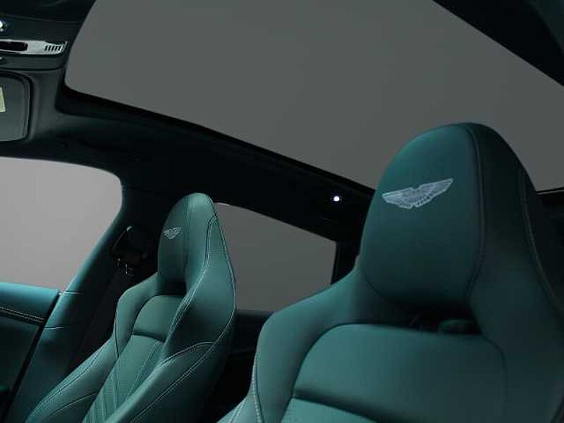 Aston Martin DBX 707 Aluminite Silver Eifel Green