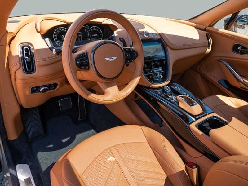 Aston Martin DBX 707 Silver Birch Oxford Tan Sonderleasing