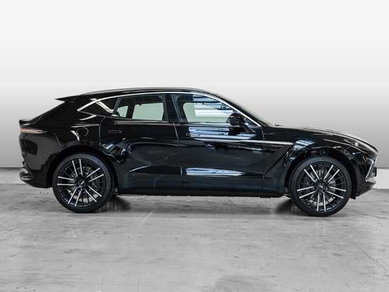 Aston Martin DBX Jet Black Sonderleasing