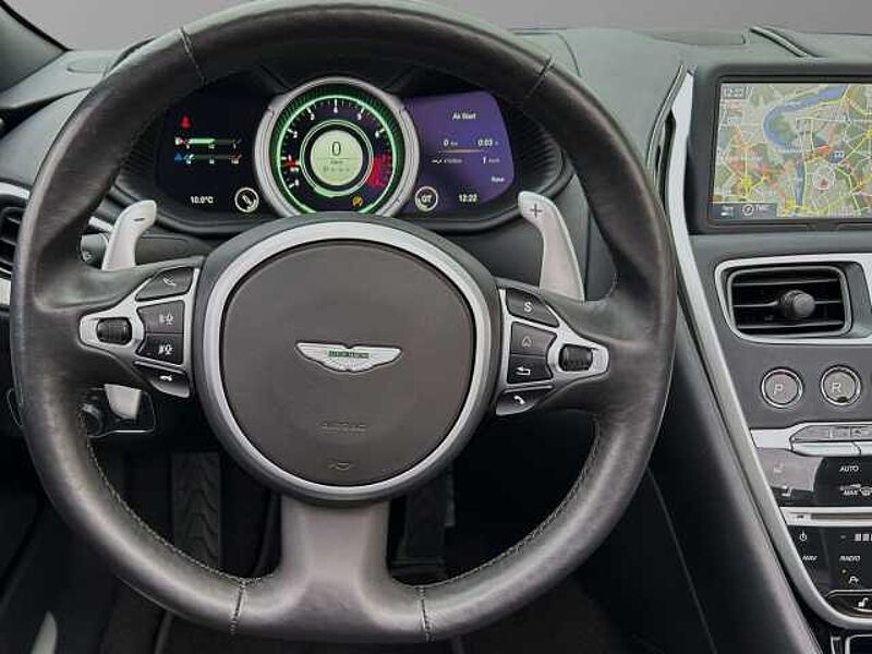 Aston Martin DB11 Volante Magnetic Silver Interieur Inspire