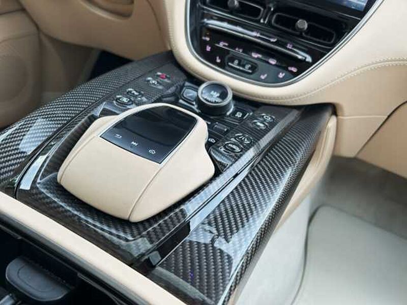 Aston Martin DBX 707 Satin Titanium Grey Sandstorm