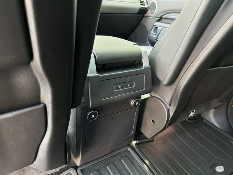 Land Rover Discovery 5 HSE SDV6 3.0 7-Sitzer AHK Panorama