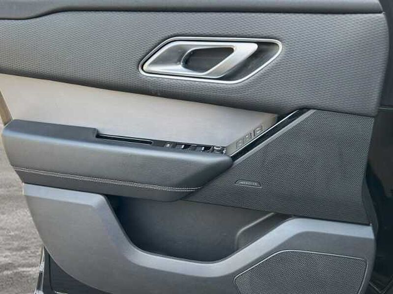 Land Rover Range Rover Velar P250 Panorama WinterPak AHK