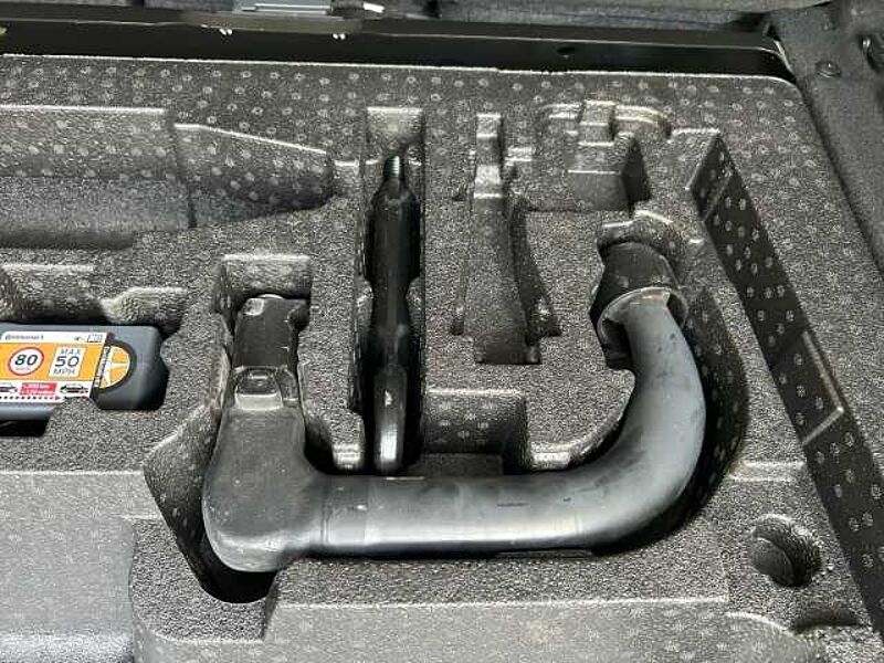 Land Rover Range Rover Velar P250 Panorama WinterPak AHK