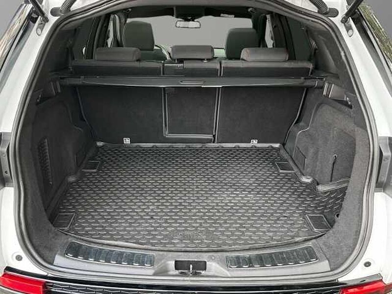 Land Rover Discovery Sport D150 R-Dynamic AWD Panorama Kamera