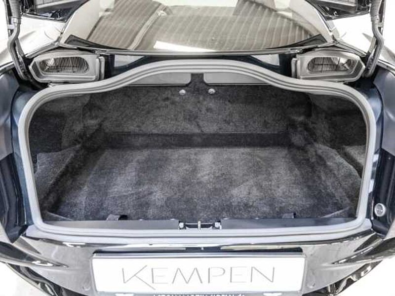Aston Martin DB12 Oberon Black Carbonbremse Interieur Duotone