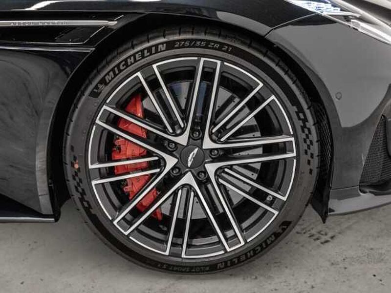 Aston Martin DB12 Oberon Black Carbonbremse Interieur Duotone