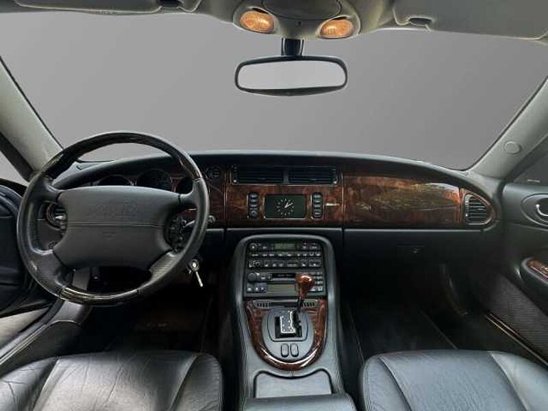 Jaguar XKR 1. Hand original 56.000 km Klima Leder