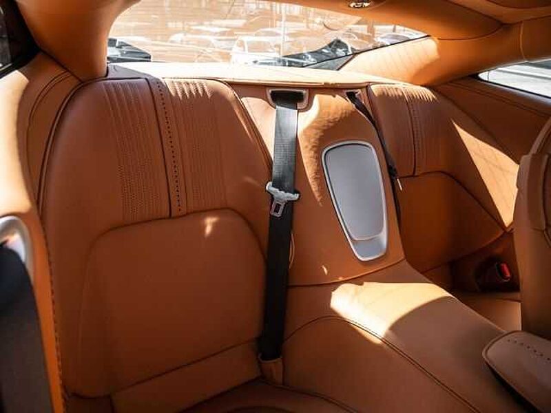 Aston Martin DB11 Coupe V8 Silver Birch Provenance