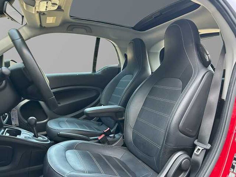 Smart fortwo Coupe 0.9 Turbo Prime Leder Panorama Sitzheizung