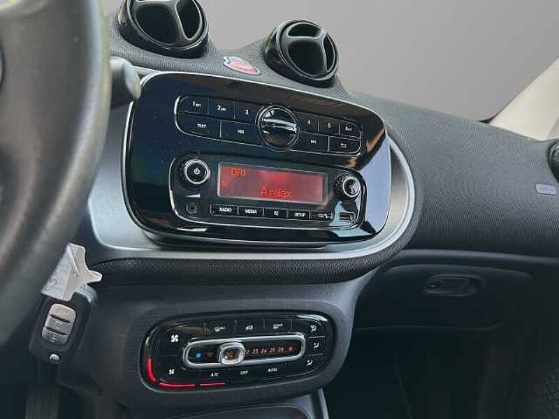 Smart fortwo Coupe 0.9 Turbo Prime Leder Panorama Sitzheizung