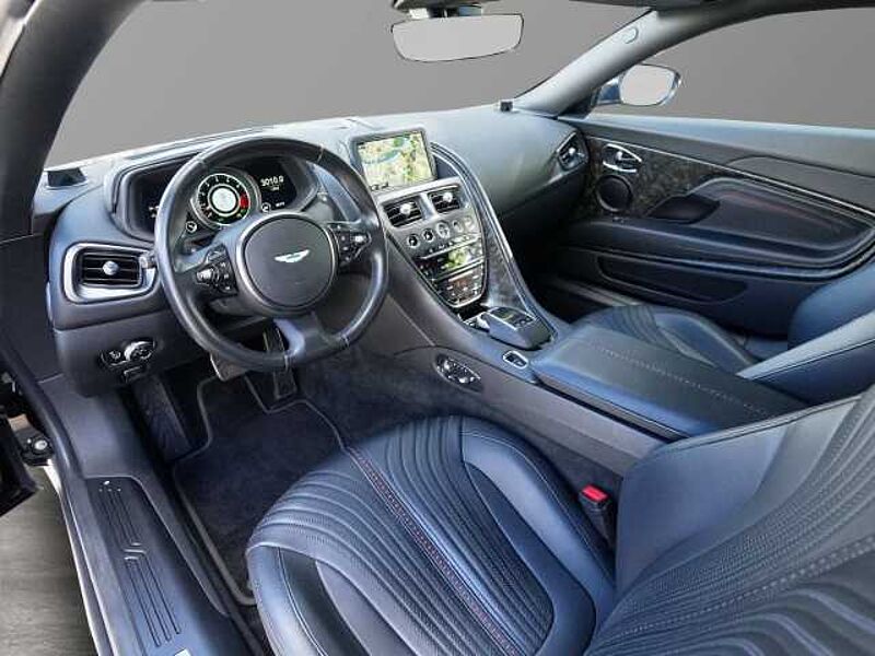 Aston Martin DB11 V12 Onyx Black