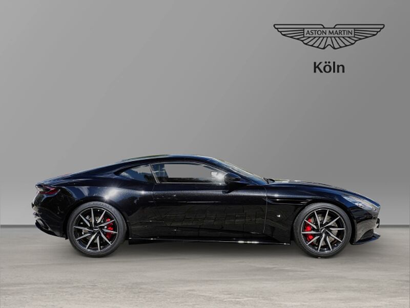 Aston Martin DB11 V12 Onyx Black