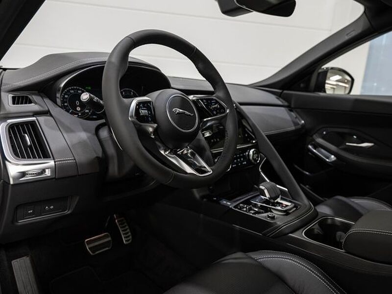 Jaguar E-Pace D200 AWD R-Dynamic SE (Meridian) Memory