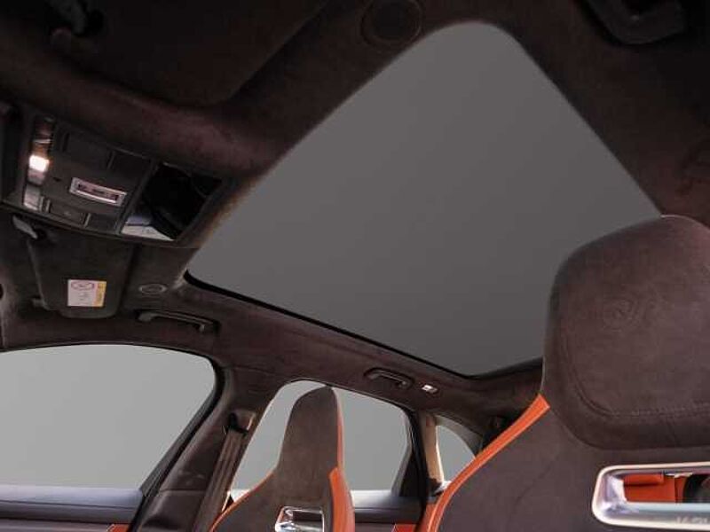 Jaguar F-Pace P550 AWD SVR 5,0 V8 Kompressor