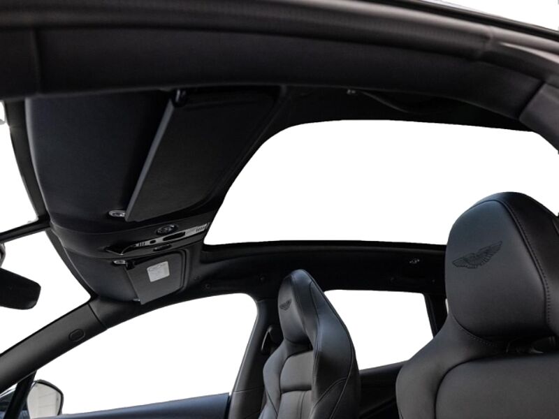 Aston Martin DBX 707 Apex Grey Onyx Black
