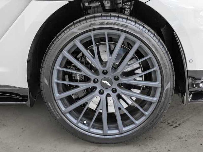 Aston Martin DBX 707 Apex Grey Onyx Black