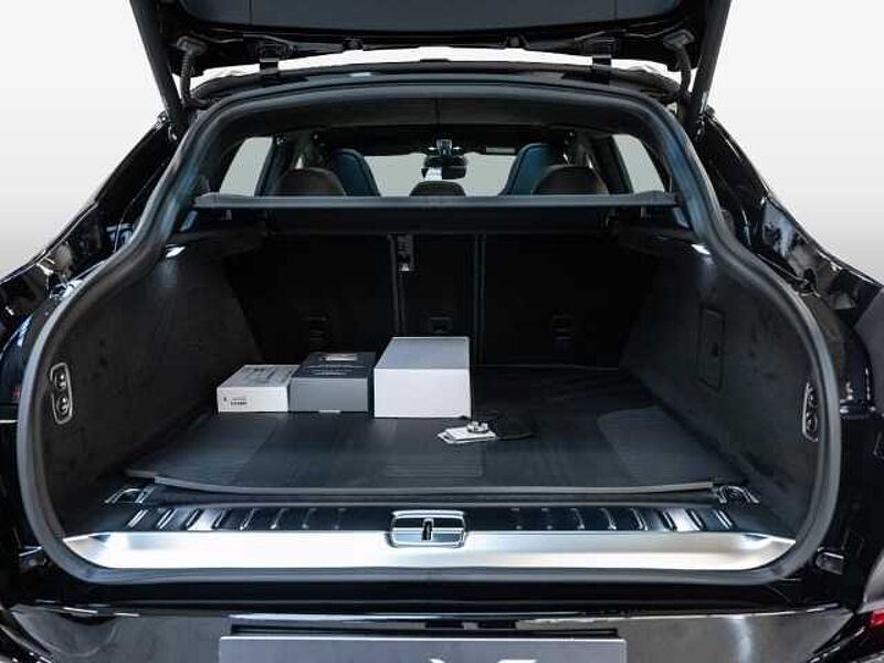 Aston Martin DBX Jet Black Onyx Black