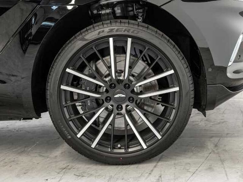 Aston Martin DBX Jet Black Onyx Black