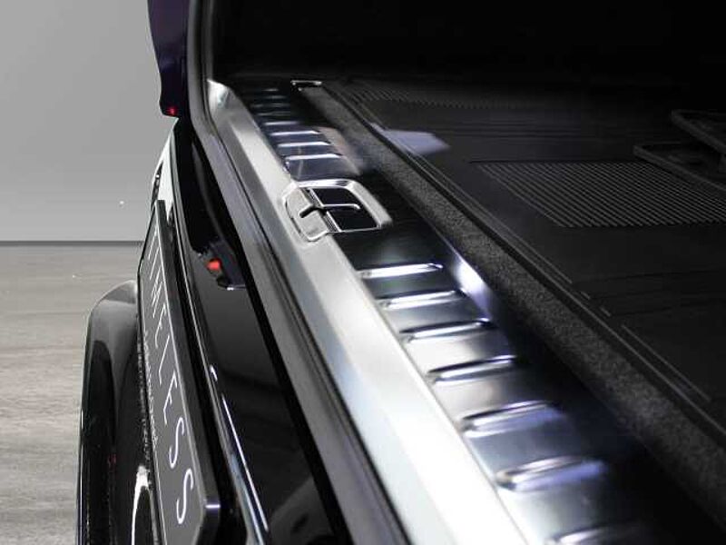 Aston Martin DBX 707 Storm Purple Onyx Black