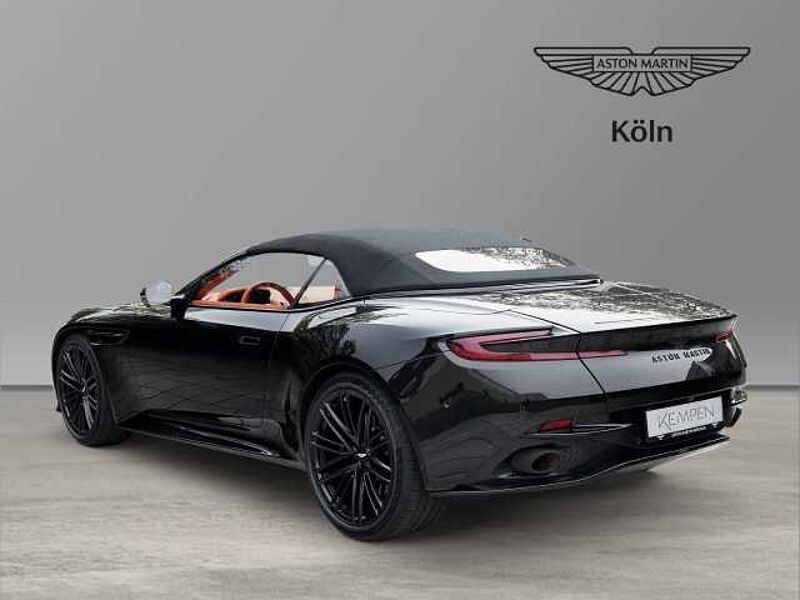 Aston Martin DB12 Volante Californian Poppy Carbonbremse  B&W